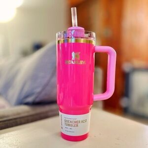 NWT Stanley Pink Parade Tumbler Cup 30oz Gold STUNNING!!!